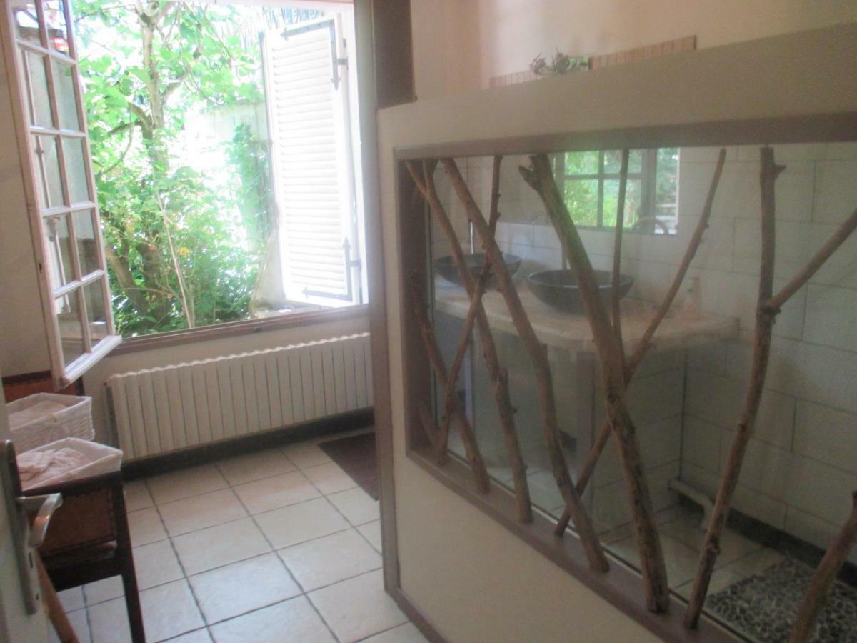 Bed and Breakfast Couleurs Loire Molineuf Exterior foto
