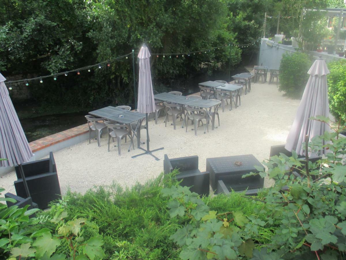 Bed and Breakfast Couleurs Loire Molineuf Exterior foto