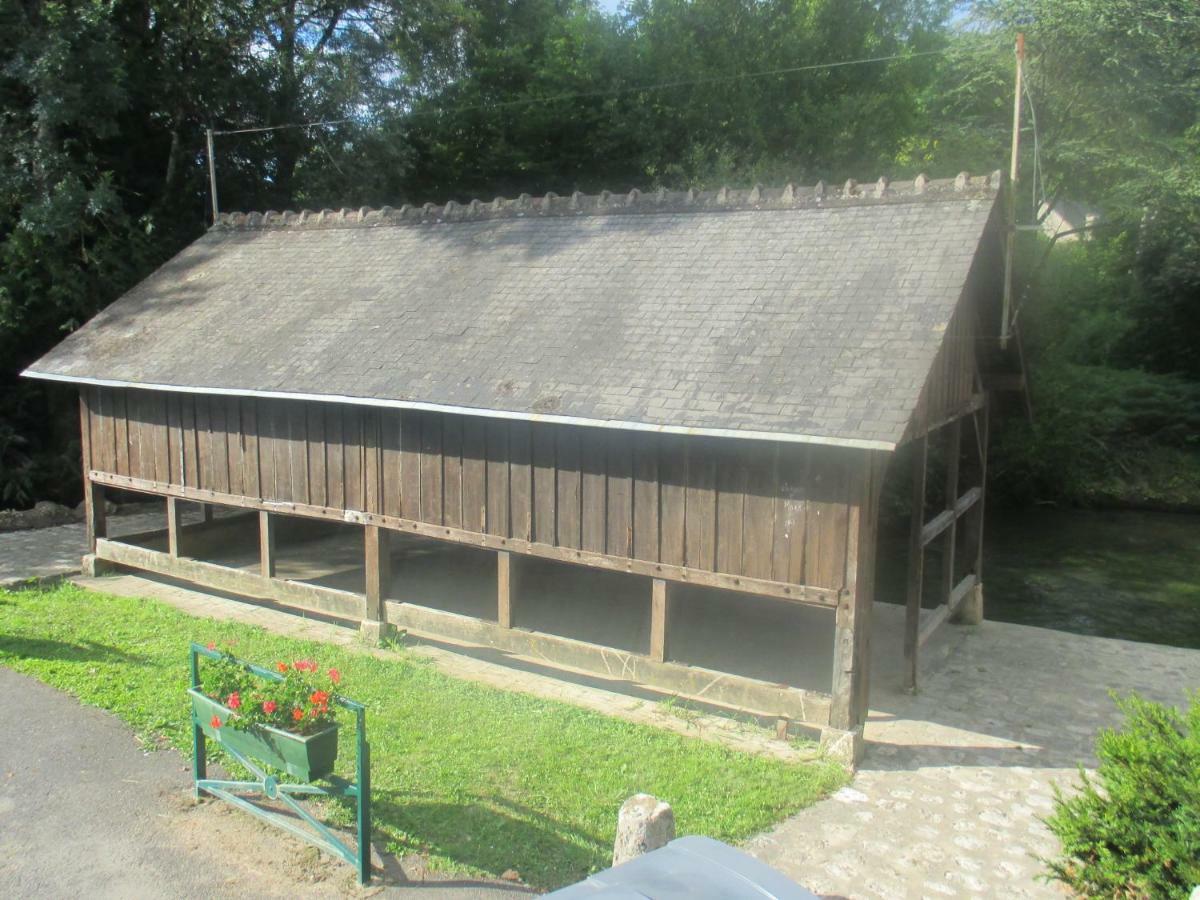 Bed and Breakfast Couleurs Loire Molineuf Exterior foto