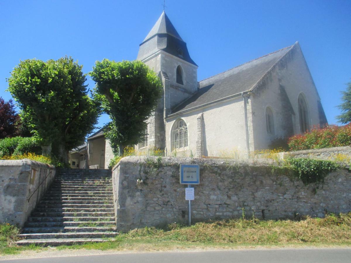 Bed and Breakfast Couleurs Loire Molineuf Exterior foto